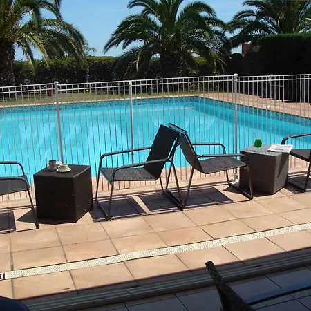 Althea - Piscine Et Sauna Hotell Béziers