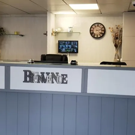 Althea - Piscine Et Sauna