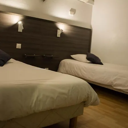 Althea - Piscine Et Sauna Hotel