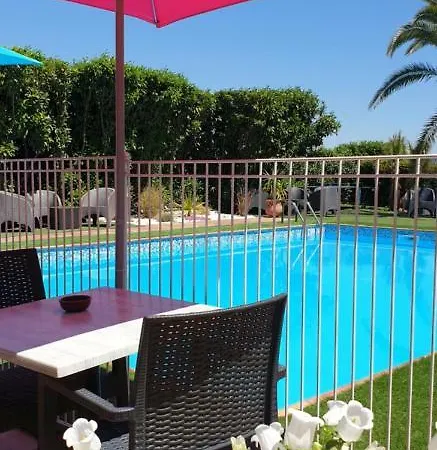 Althea - Piscine Et Sauna 2* Béziers